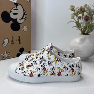 Disney Native Jefferson Mickey Mouse Print Shoes Men's 5 Women's 7 NWB